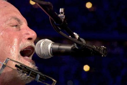 Billy Joel performs "Piano Man" at Shea Stadium: asset-mezzanine-16x9