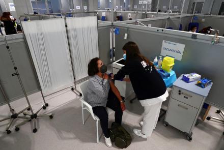 EU running behind as vaccine rollout faces challenges: asset-mezzanine-16x9