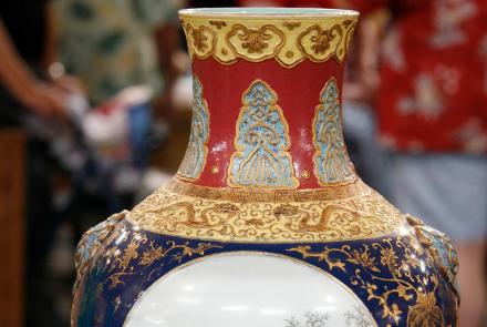 Appraisal: Chinese Republic Period Porcelain Vase ca. 1920: asset-mezzanine-16x9