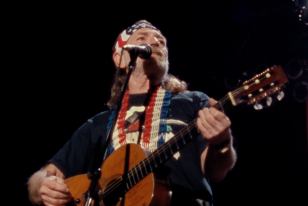 Willie Nelson Sings 'Always On My Mind' at Nassau Coliseum : asset-mezzanine-16x9