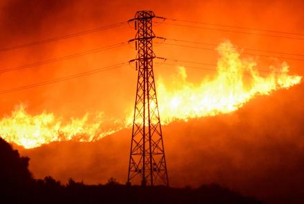 Alarming new report predicts catastrophic global wildfires: asset-mezzanine-16x9