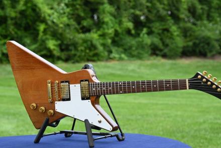 Appraisal: 1976 Gibson Explorer Guitar: asset-mezzanine-16x9
