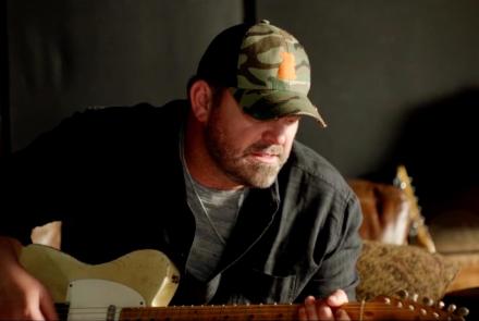 Lee Brice & His Songwriting Partners Craft a Song for Ashley: asset-mezzanine-16x9