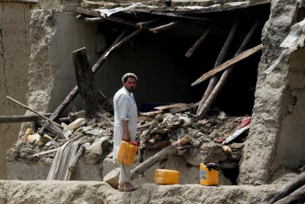Aid workers struggle to reach quake victims in Afghanistan: asset-mezzanine-16x9