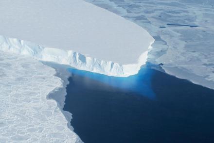 Scientists measure how quickly Antarctica glacier is melting: asset-mezzanine-16x9