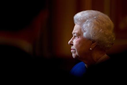 UK enters national mourning period following queen's death: asset-mezzanine-16x9