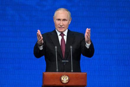 Putin doubles down, sending 300,000 more troops to Ukraine: asset-mezzanine-16x9