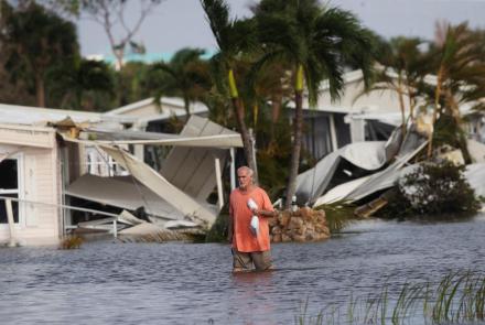 Crews help those hit by Hurricane Ian in Florida: asset-mezzanine-16x9