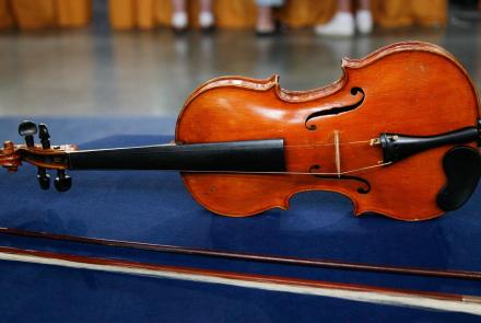 Appraisal: Glier Violin & Pfretzschner Bow, ca. 1880: asset-mezzanine-16x9