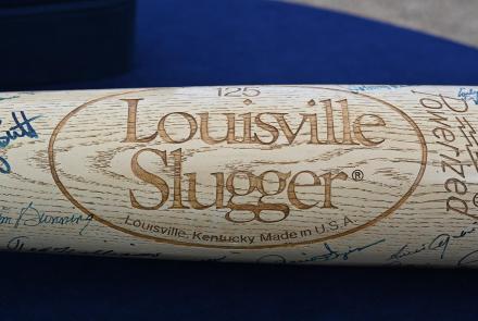 Appraisal: Autographed Louisville Slugger Baseball Bat: asset-mezzanine-16x9