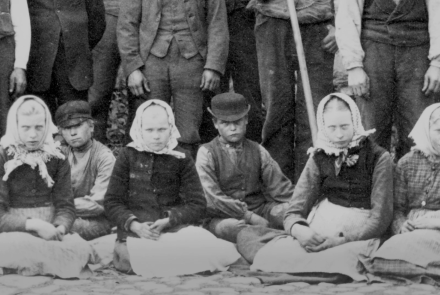 Julia Roberts Learns of Swedish Ancestors' Humble Beginnings: asset-mezzanine-16x9