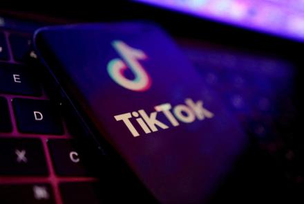TikTok says Biden administration pressuring it to sell: asset-mezzanine-16x9