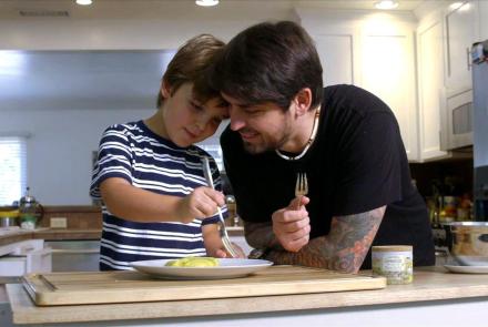 Bonus: Ludo and Luca Make an Omelet: asset-mezzanine-16x9