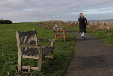 How 'chatty benches' are combating loneliness in Britain: asset-mezzanine-16x9