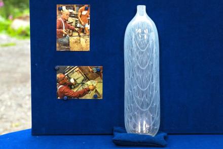 Appraisal: 1986 Lino Tagliapietra Glass Vase: asset-mezzanine-16x9
