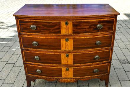 Appraisal: New Hampshire Federal Chest of Drawers, ca. 1800: asset-original