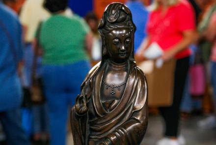 Appraisal: 19th C. Chinese Bronze Guanyin Figure: asset-original