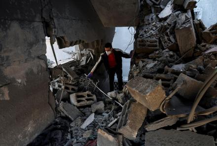 Airstrikes flatten parts of Rafah amid cease-fire progress: asset-mezzanine-16x9