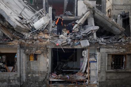 News Wrap: Israel, Hamas doubt Biden's cease-fire hopes: asset-mezzanine-16x9