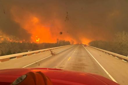 News Wrap: High winds help wildfires spread in Texas: asset-mezzanine-16x9
