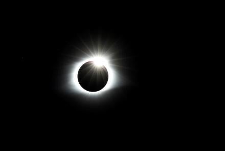 What you need to know ahead of Monday's total solar eclipse: asset-mezzanine-16x9