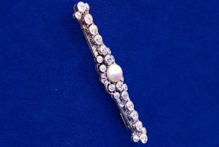 Appraisal: Pearl, Diamond & Platinum Brooch, ca. 1910: asset-mezzanine-16x9