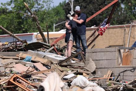 Deadly tornado devastates small town of Greenfield, Iowa: asset-mezzanine-16x9
