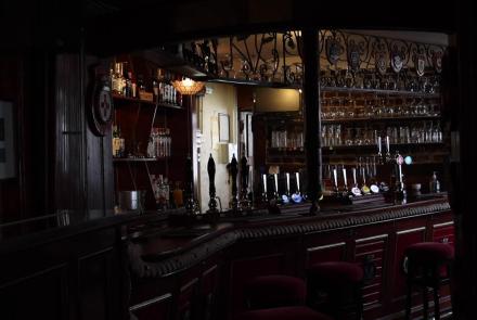 British pubs struggle to survive as drinkers stay home: asset-mezzanine-16x9