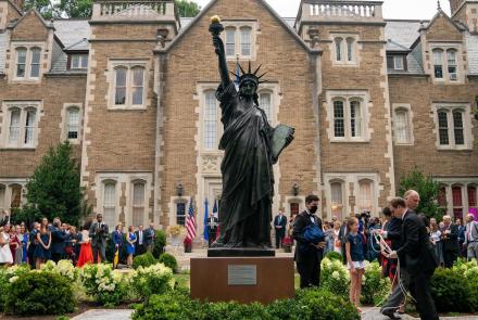 Preview: WETA Arts November 2021: asset-mezzanine-16x9