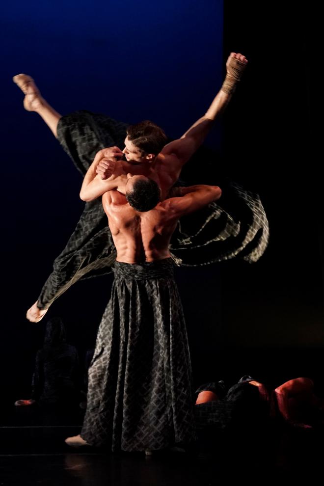 Chant choreographed by Diane Coburn Bruning. Photo by Eduardo Patino.NYC